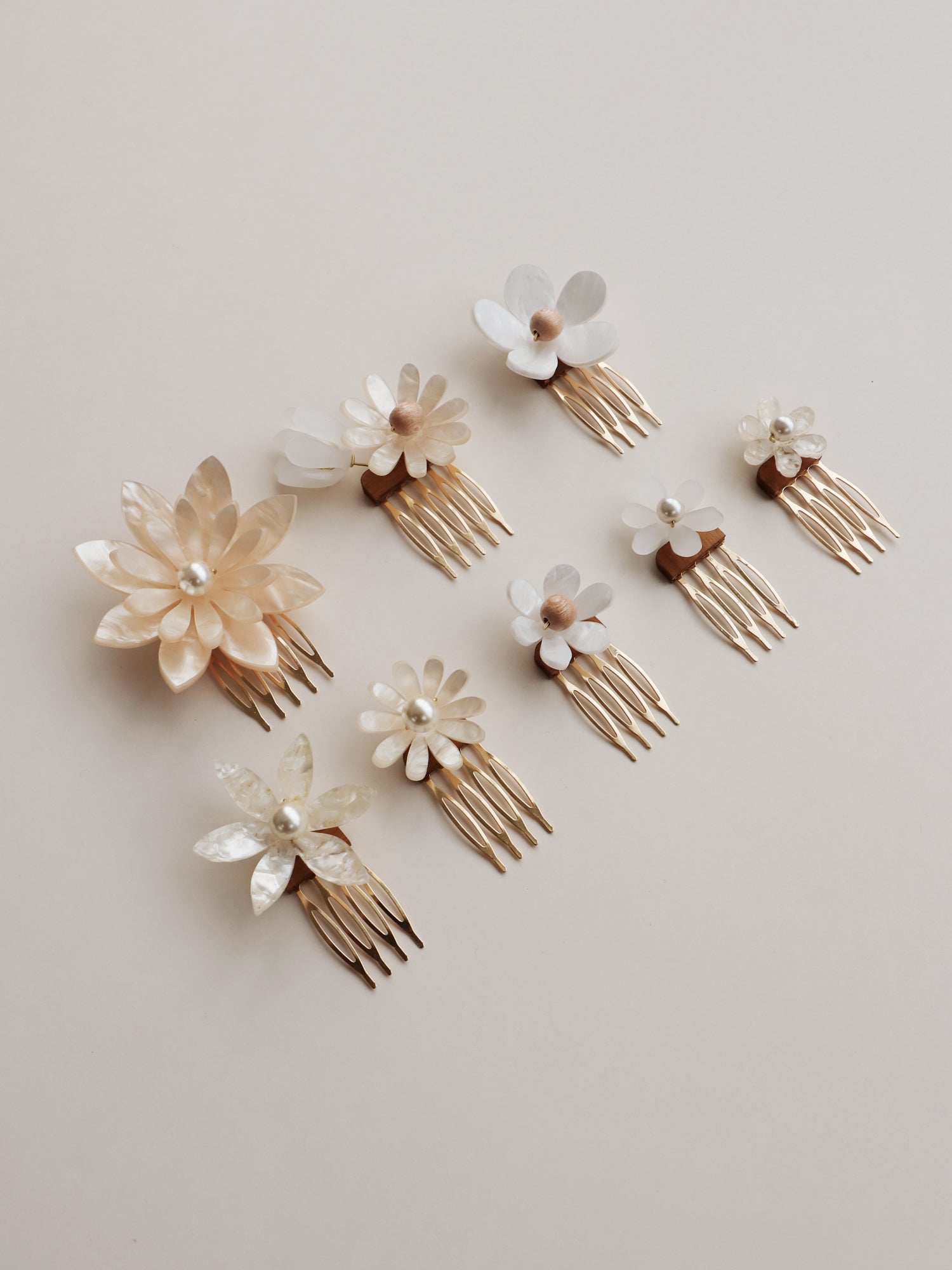 Meadow Comb Set in White