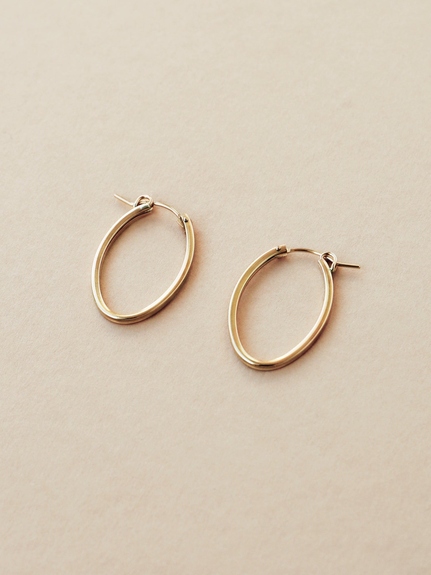 Oval gold hoops Clearance