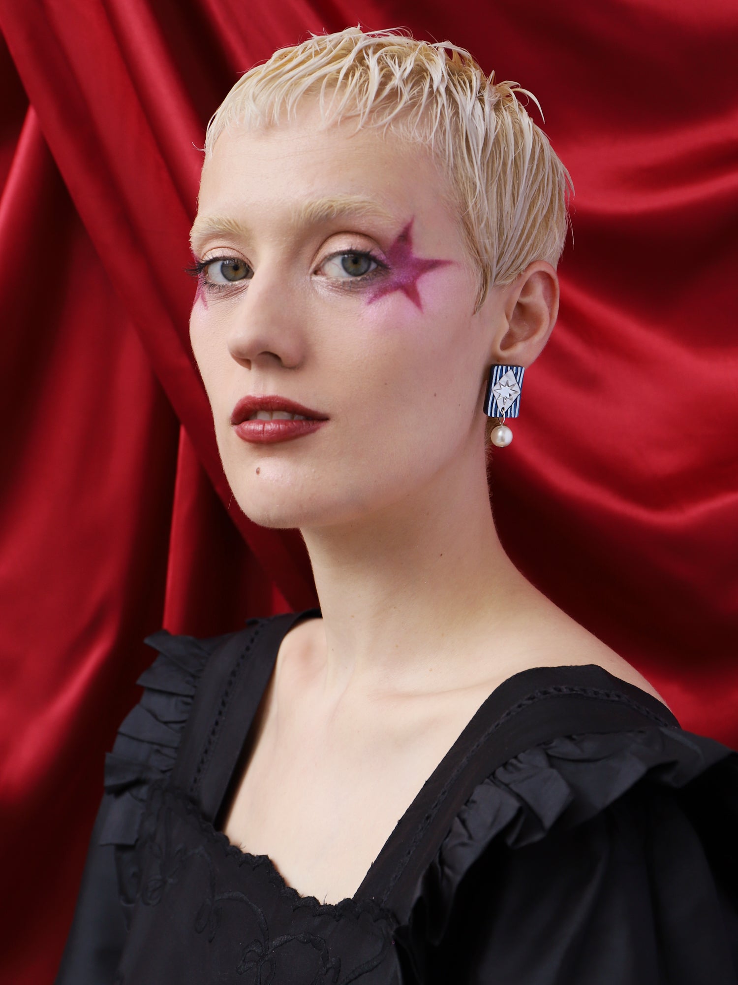 Allegra Studs in Sapphire