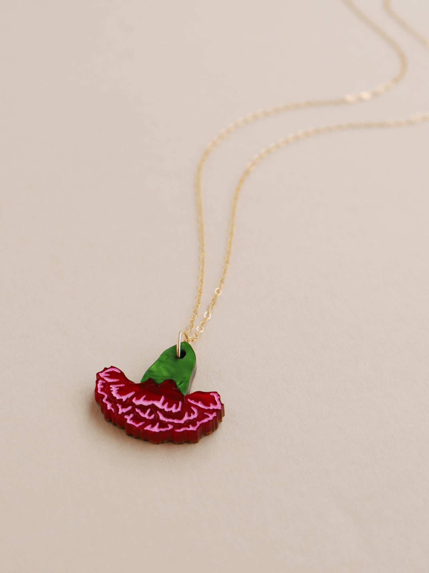 Carnation Necklace in Red/Pink