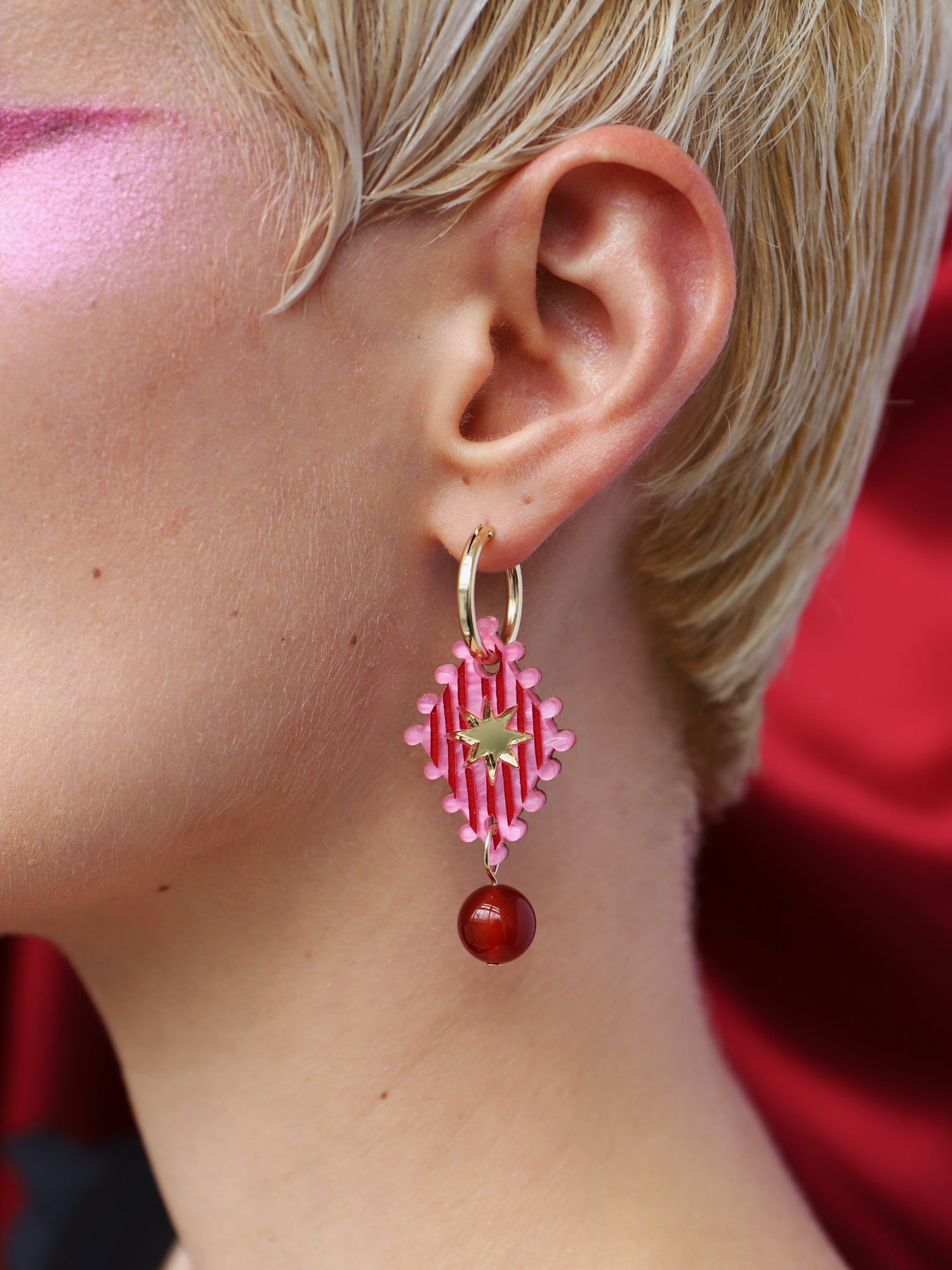 Cirque Hoops in Rose, handmade in UK by Wolf & Moon, featuring pink bead details on a gold-filled hoop.