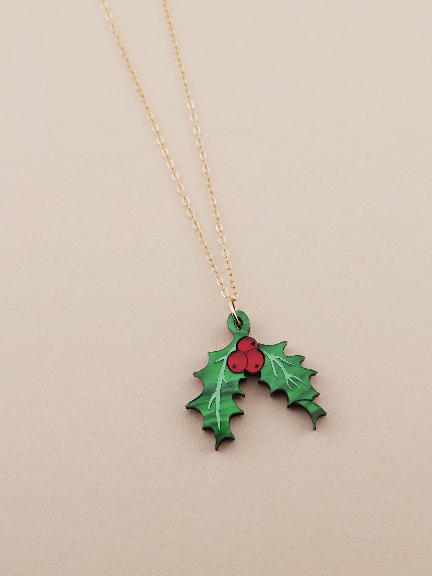 Holly Necklace