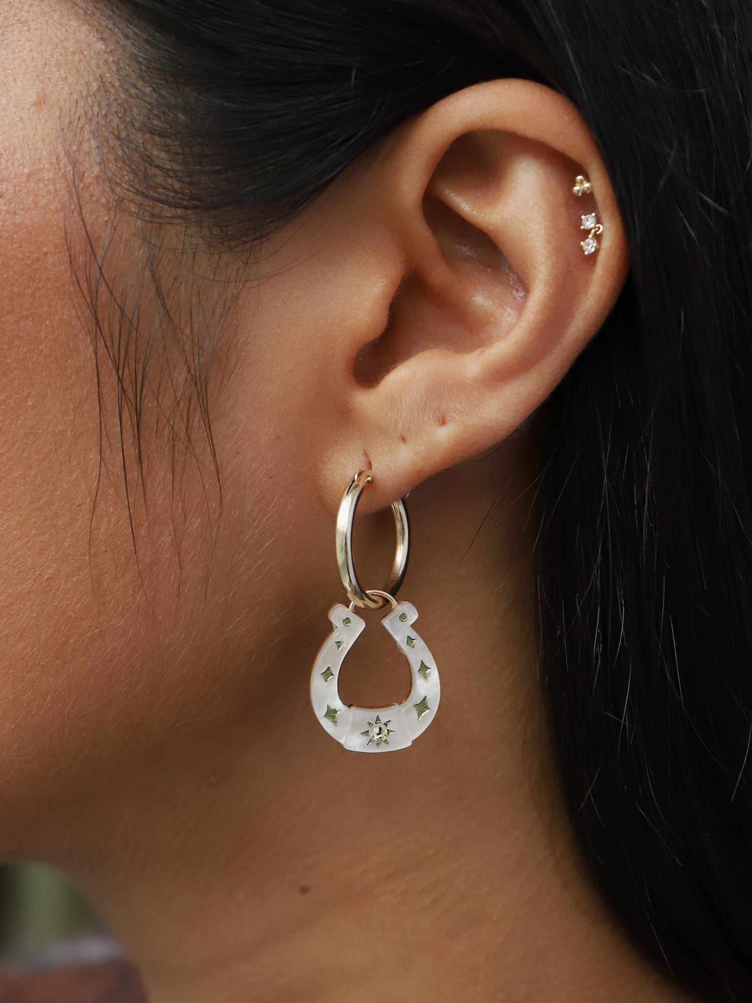 Horseshoe Hoops in Cream