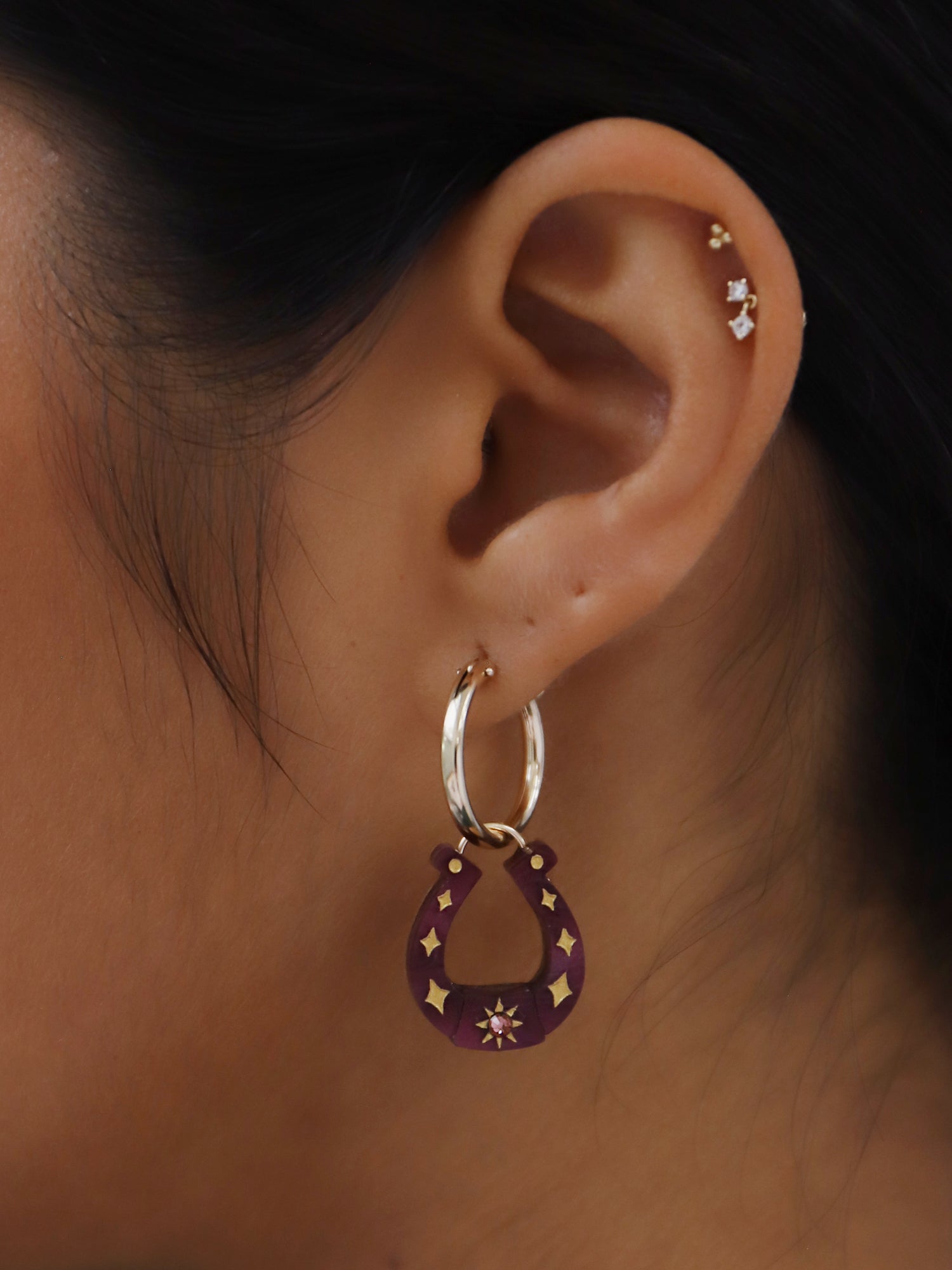 Horseshoe Hoops in Cherry