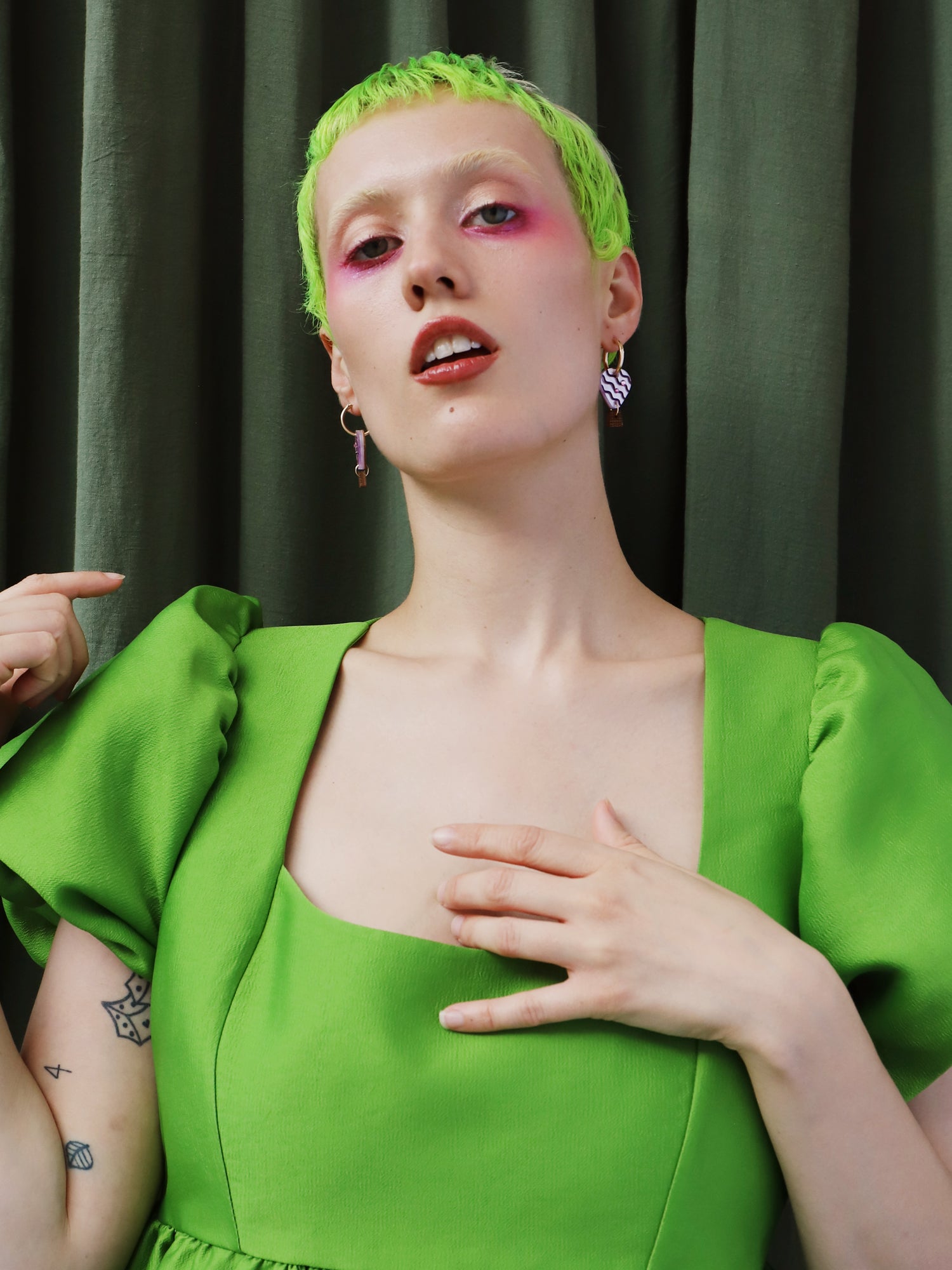 Hot Air Balloon Hoops in Violet