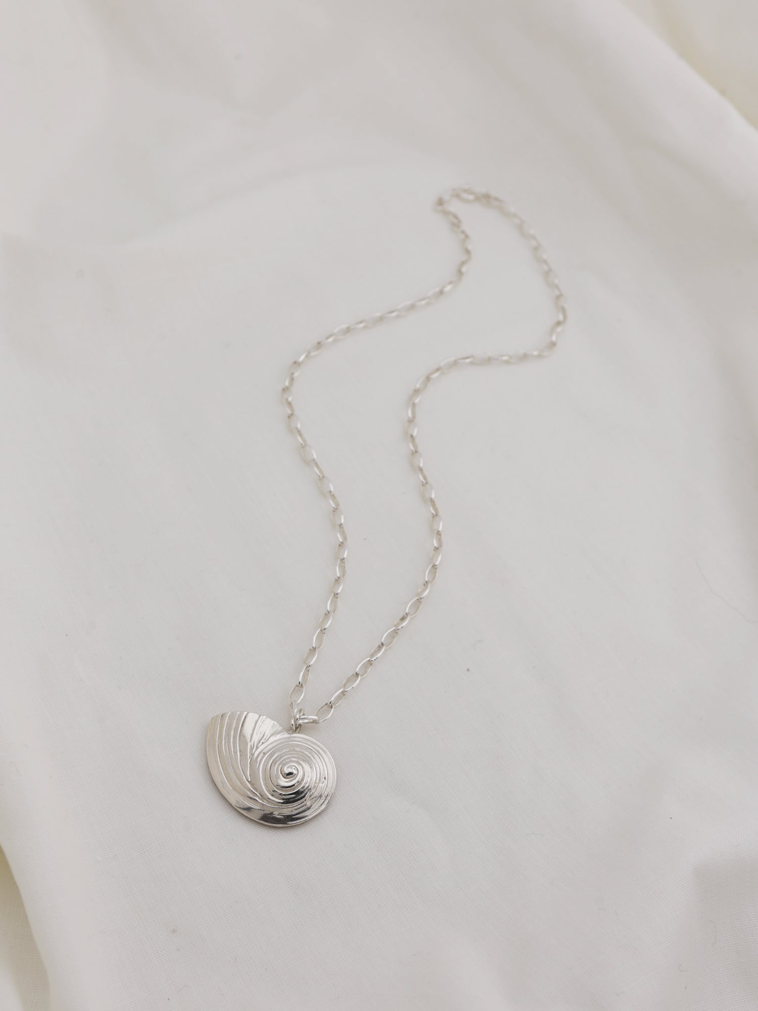 Isla Necklace - Silver