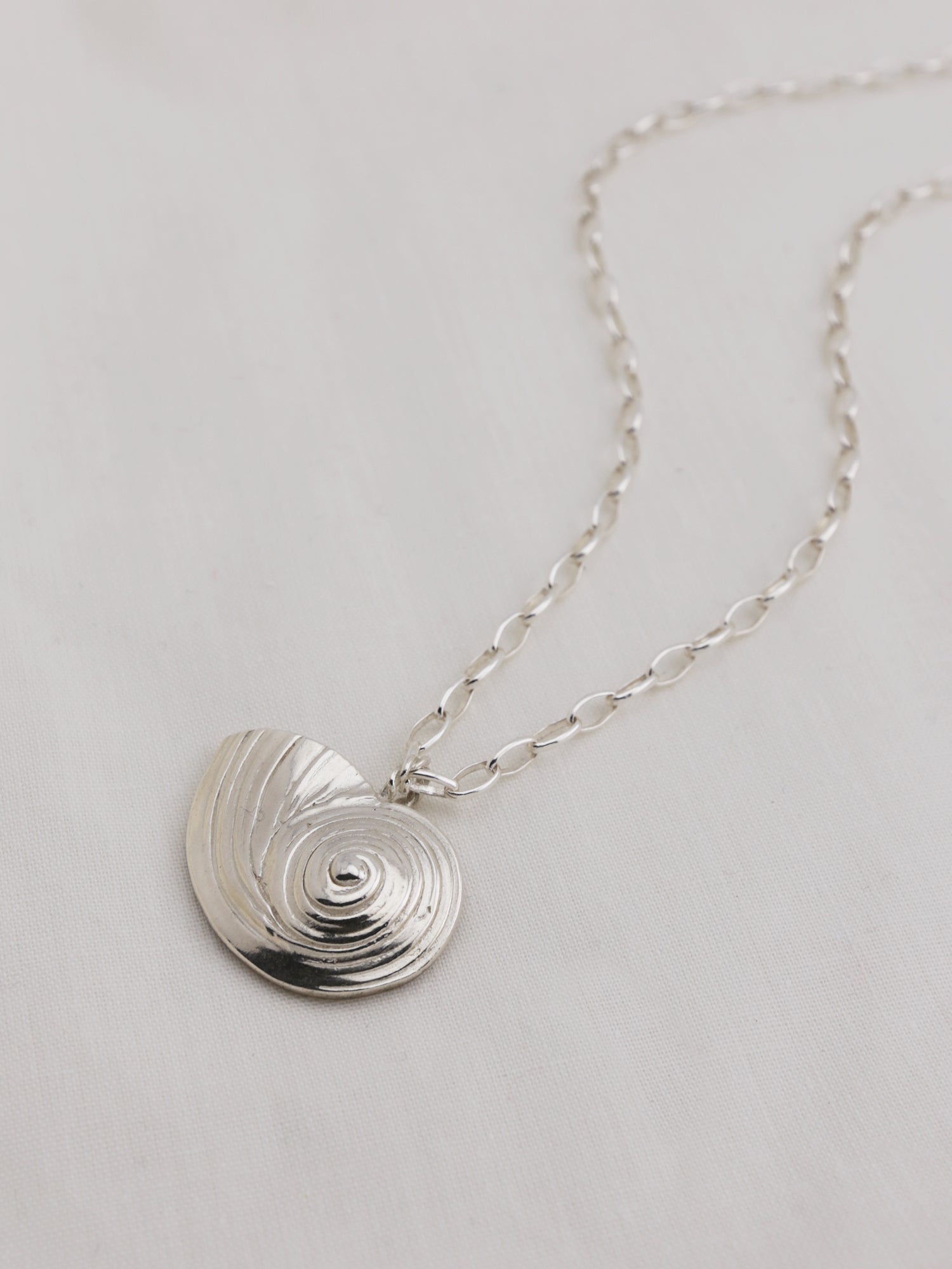Isla Necklace - Silver