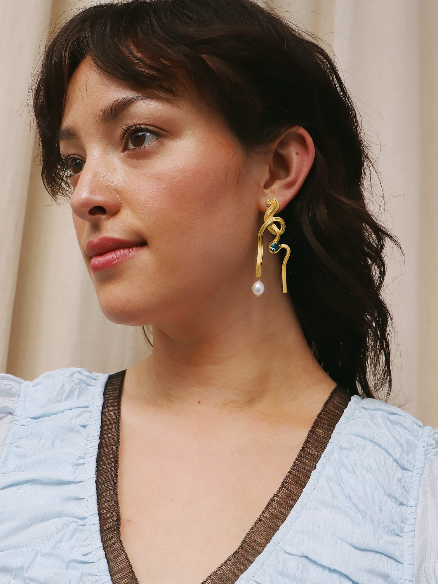 Meander Earrings with Topaz - Gold