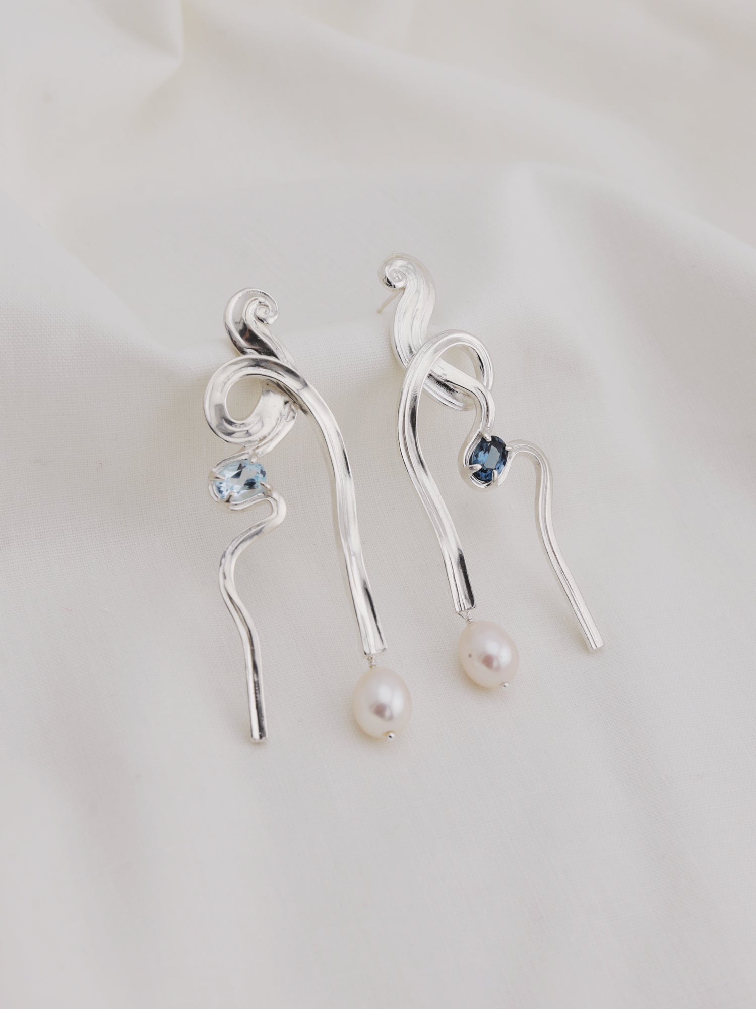 Meander Earrings with Topaz - Silver