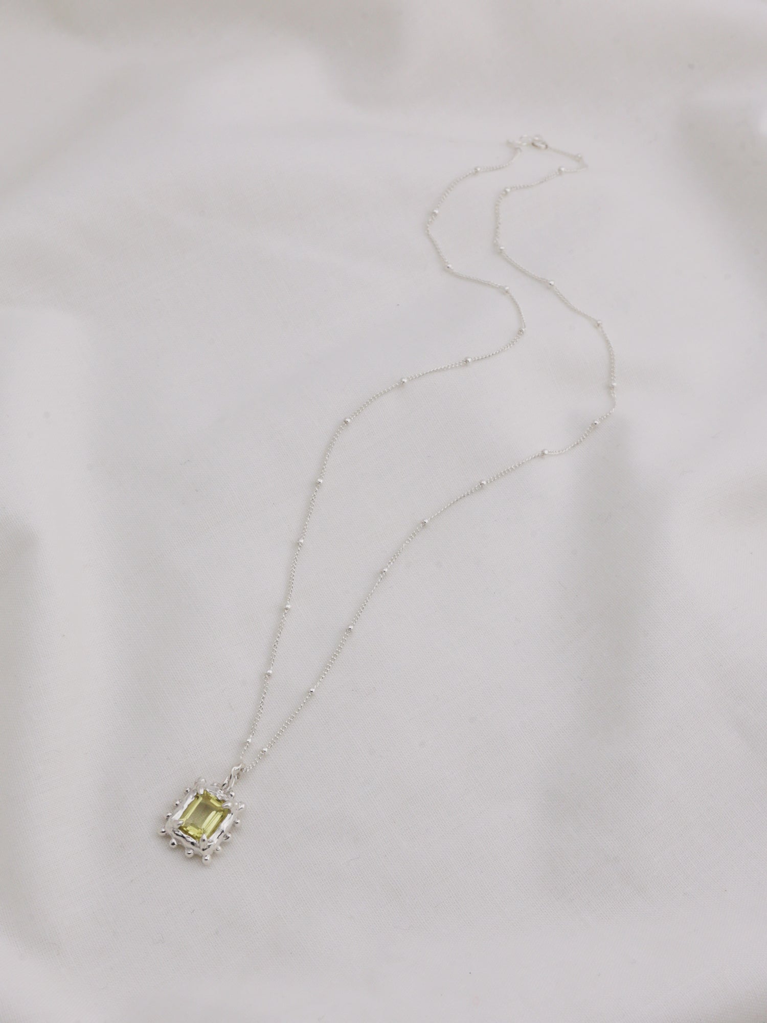 Memento Necklace with Lemon Quartz - Silver