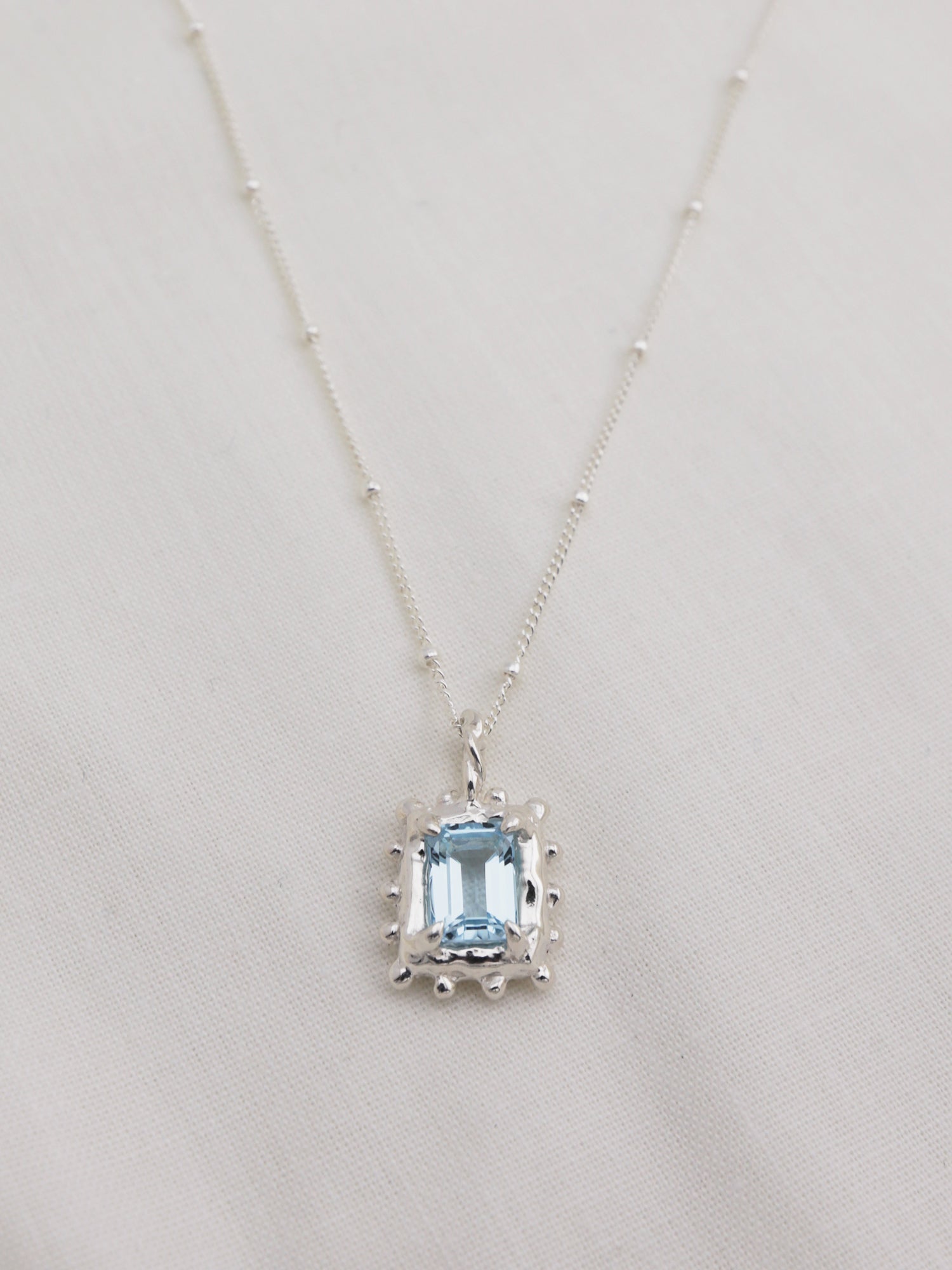 Memento Necklace with Sky Topaz - Silver