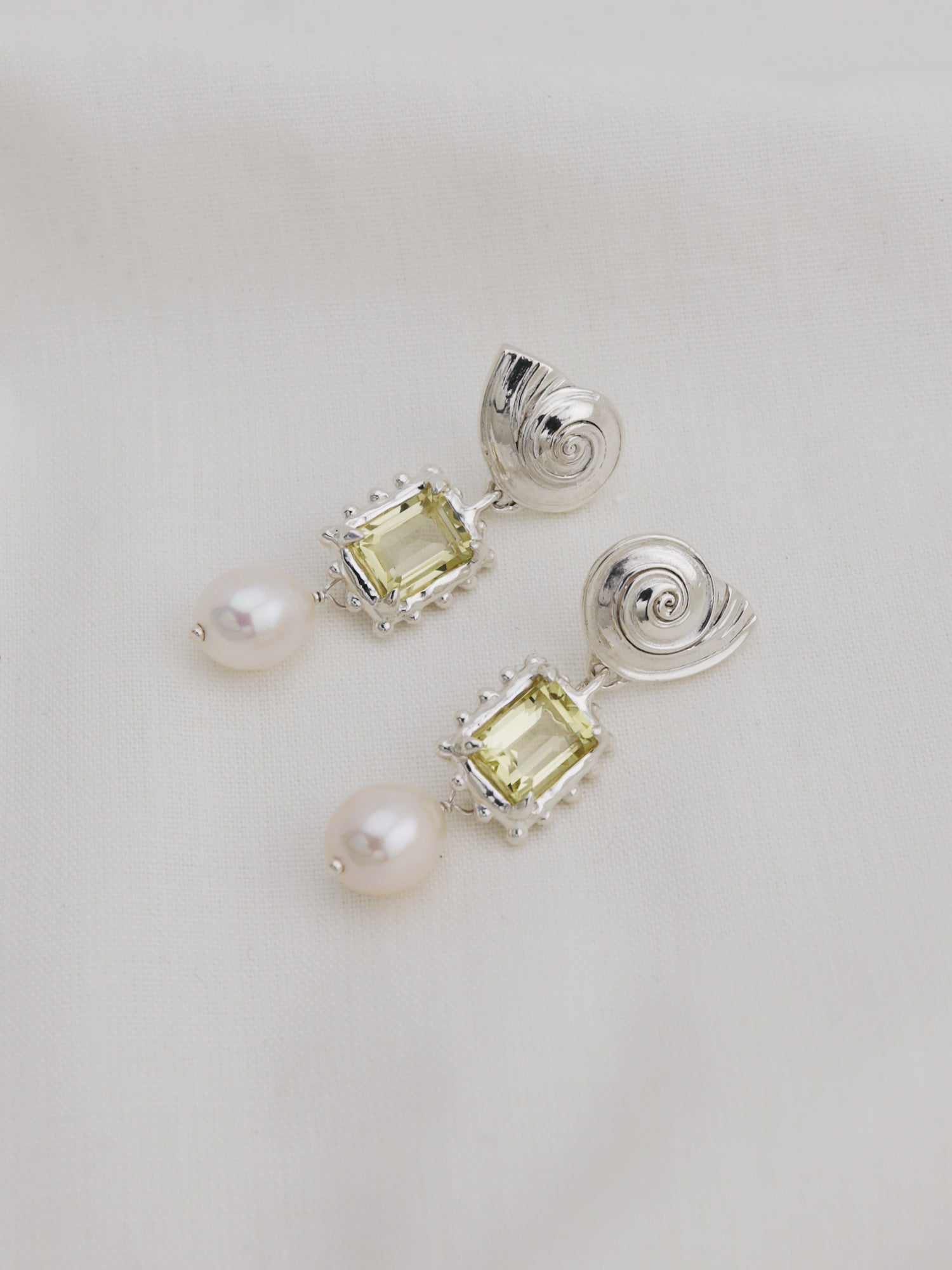 Memento Pearl Earrings with Lemon Quartz - Silver
