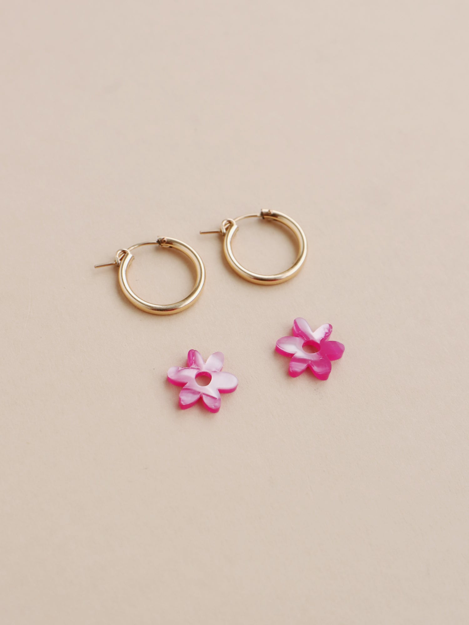 Mini Caia Hoops in Orchid