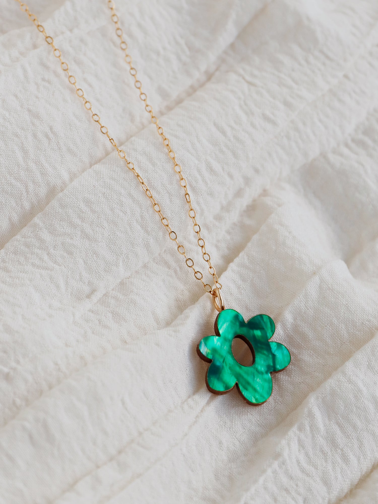 Mia Necklace in Emerald